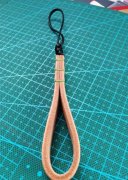 手工皮钥匙扣，DIY做的 欢迎喜欢的伙伴来观