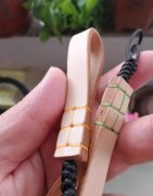 手工皮钥匙扣，DIY做的 欢迎喜欢的伙伴来观
